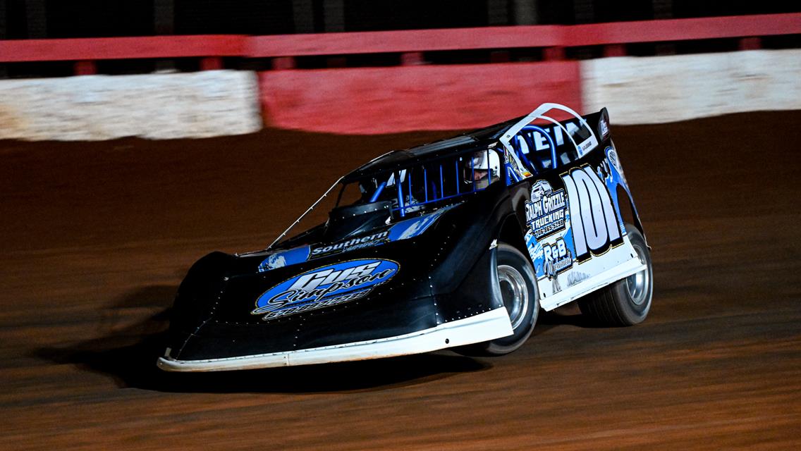 Casey Roberts victorious in Southern Thunder Super Dirt Series debut