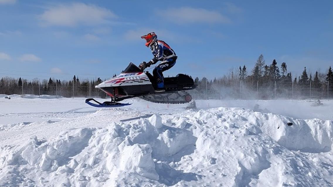 MacDonald Claims Enduro, Rookie Gagnon Takes Twins Win, Love Dominates SnoX