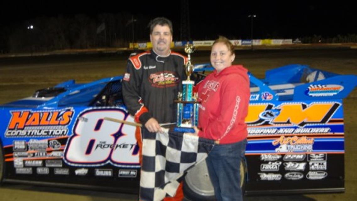 RICKY ELLIOTT STARTS OFF ON TOP IN LATE MODELS