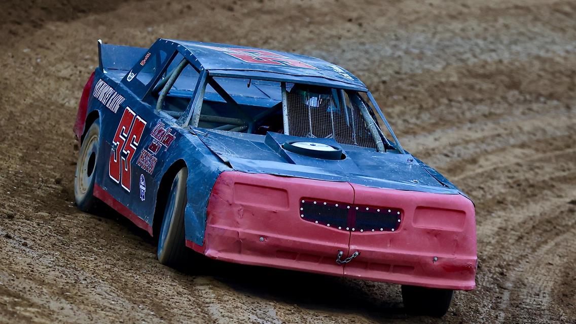 Six Features Next Saturday at LPS to Close Out the Championship Points