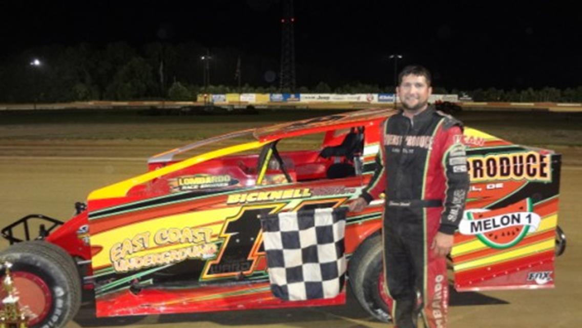 SHAWN WARD SCORES 1ST CAREER WIN IN BIG BLOCK MODIFIED FALL CHAMP QUALIFIER