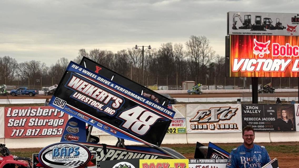 Dietrich Wins Sprint Car race with last lap thriller.