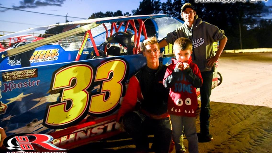 ROBBIE JOHNSTON MOVING UP TO 358 MODIFIEDS