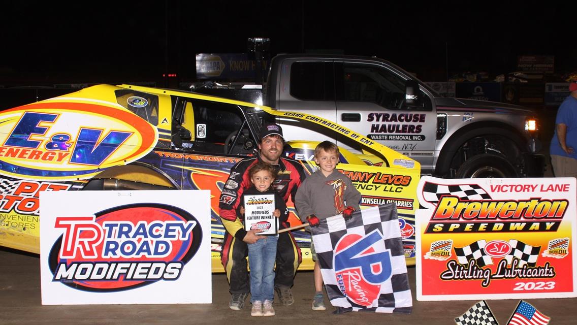 Tim Sears Jr. Uses Last Lap, Last Corner Pass for Brewerton Speedway Modified Win