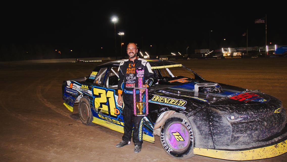DOSCH WINS DACOTAH SPEEDWAY THRILLER