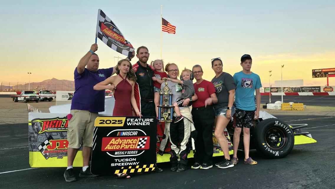 Nick O&#39;Neil grabs sixth victory of 2025 at Tucson Speedway