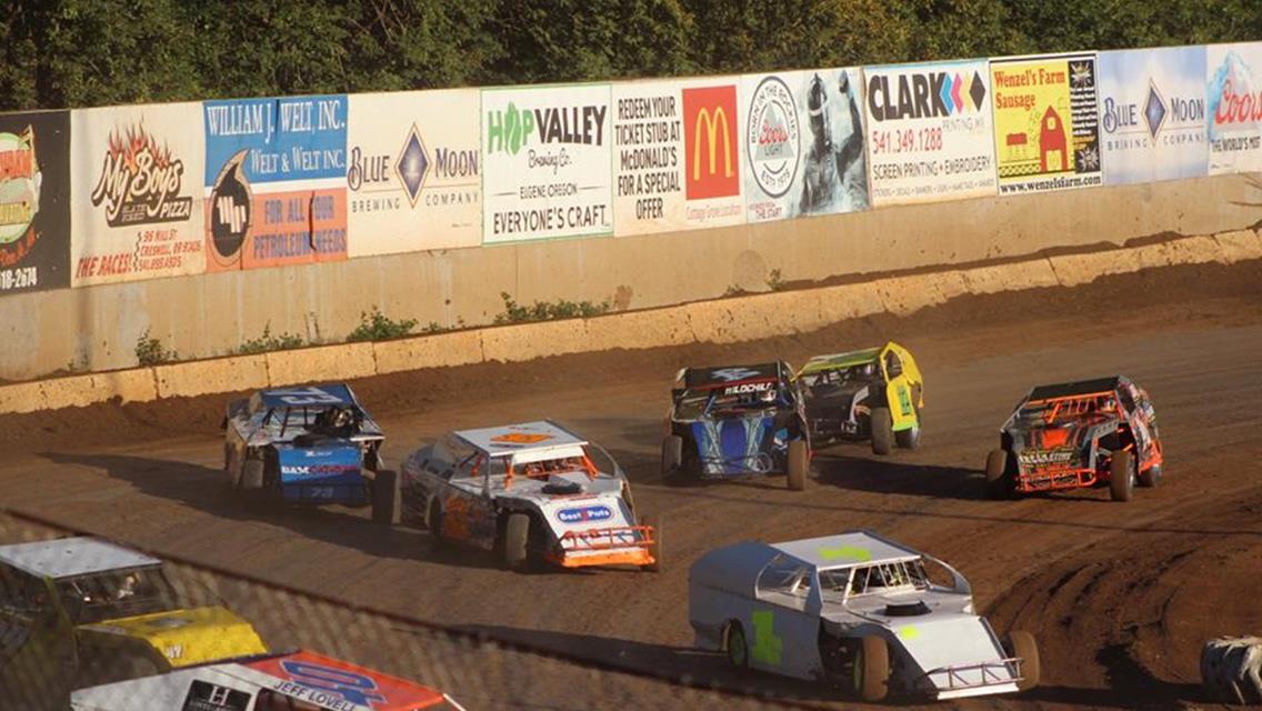 Non-Sanctioned Modified Race On Final Night Of Racing At CGS