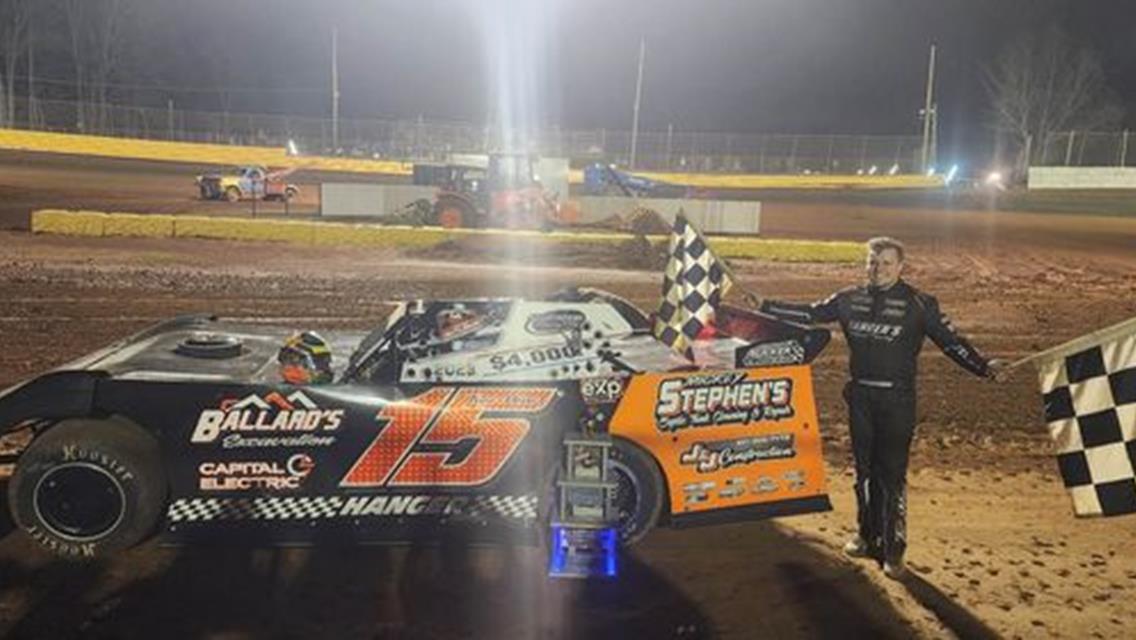 HANGER HANGS ON FOR FIRST CAREER TOPLESS WIN AT DUCK RIVER