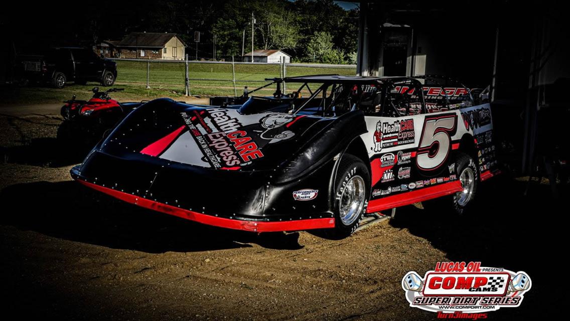 Jon Mitchell races to 12th-place finish at Boothill Speedway