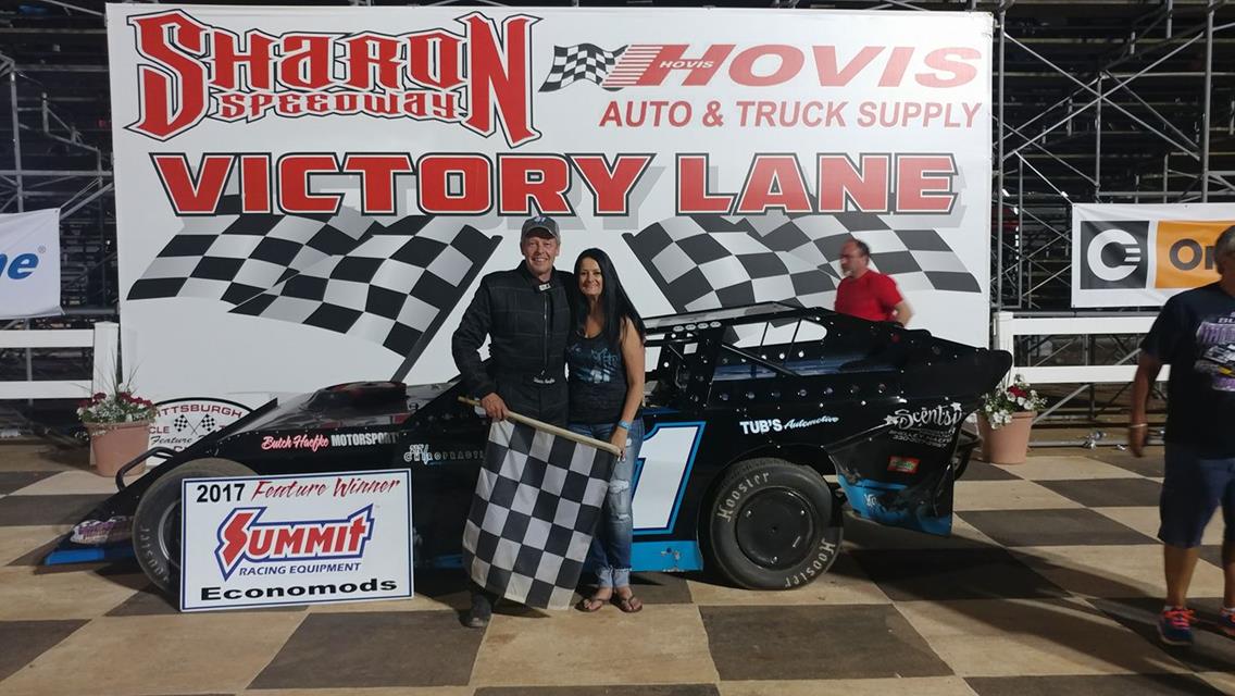 King repeats in Big-Block Mods on &quot;Fan Appreciation Night&quot;; 1st for defending champ Davis in Stocks; Back-to-back for Holden in RUSH Mods; 4 straight