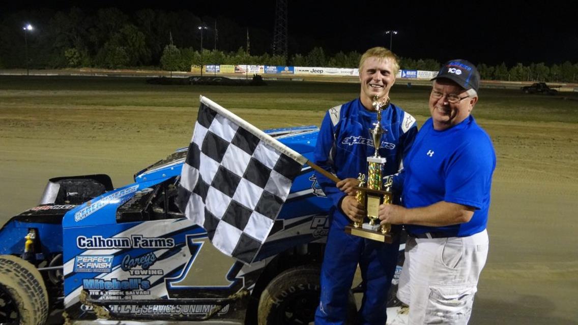 HILL DRIVES FROM LAST TO FIRST FOR 10TH WIN OF THE SEASON IN MOD LITES