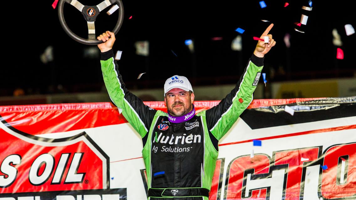 Davenport Dashes to Diamond Nationals Finale