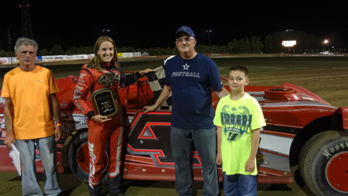 THE &quot;WILD CHILD&quot; AMANDA WHALEY POWERS TO 2ND WIN IN S.R. PETE &amp; SONS LATE MODELS