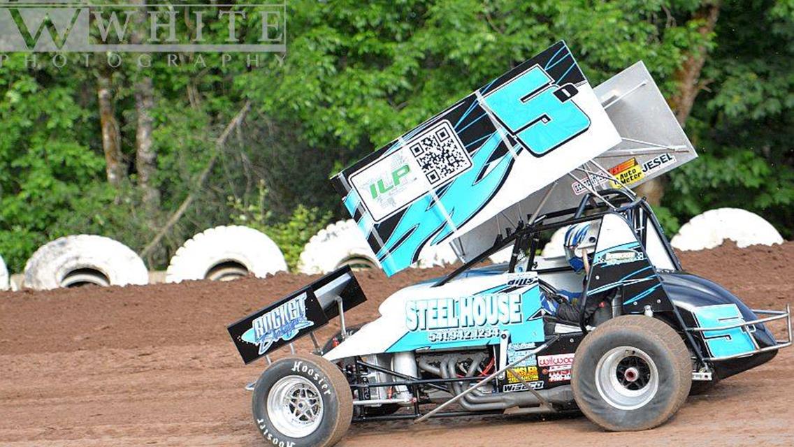 Dills Places Seventh Against 360s at Cottage Grove Speedway