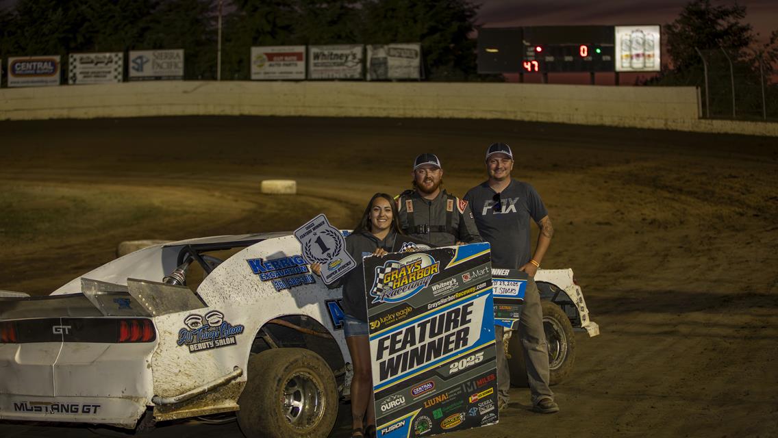 Kerrigan Doubles up plus Schnitzer,and Miller win at Grays Harbor Raceway