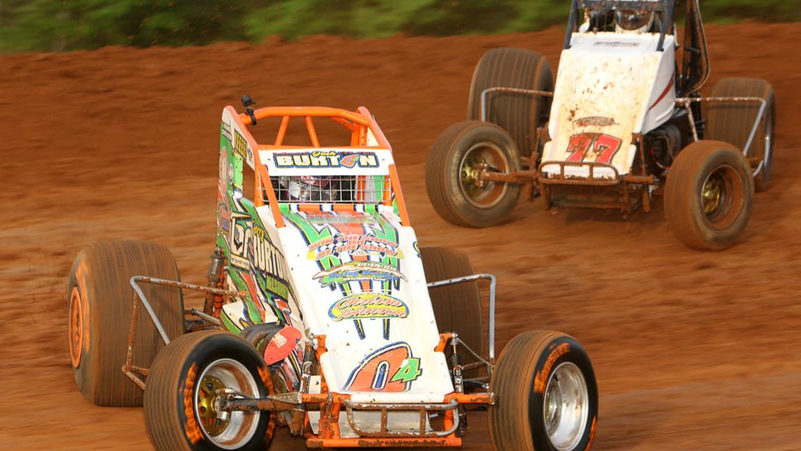 Non-Wing Sprint Cars, RaceSaver Winged Sprint Cars and Modifieds Duel on Bloomington Clay Friday