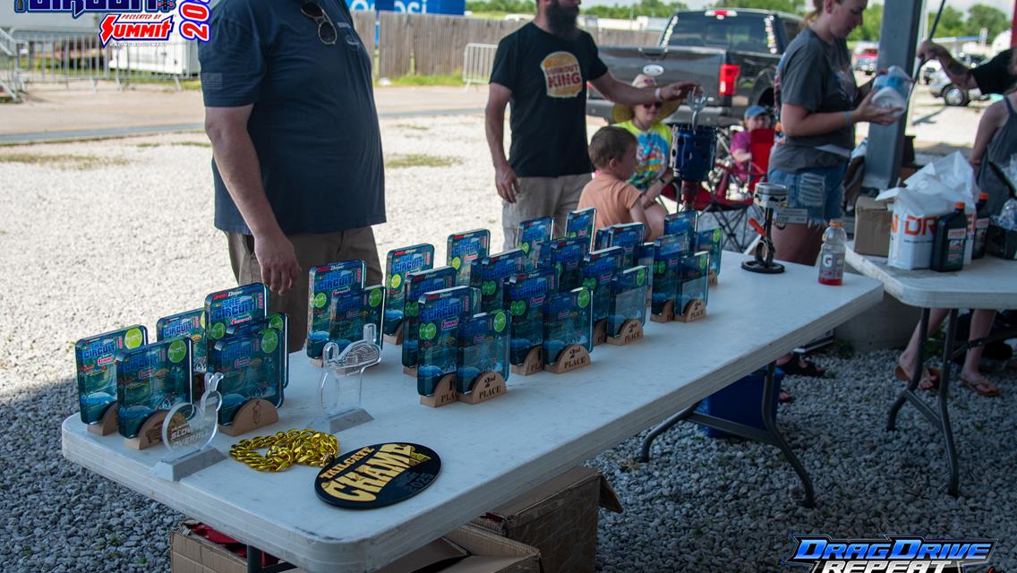 Record-Setting Donations as Racers Conquer Stormy Route 66 in Thrilling Drag Weekend