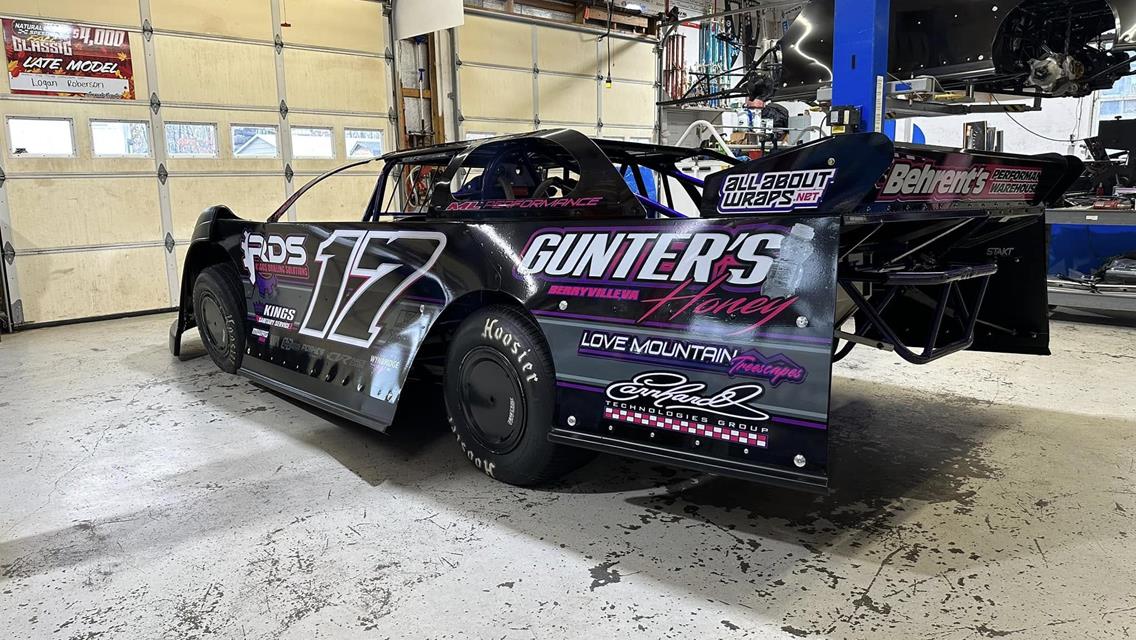 (2025 Racing Season Photos)