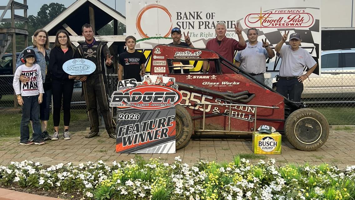 Stark Battles the Best to Pick Up Second Feature Win