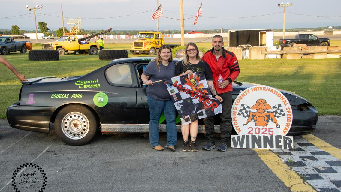 G-DOG DASH 4 CASH &amp; PIRATE TRAILER MAYHEM STEAL THE SHOW AT THE BULLRING