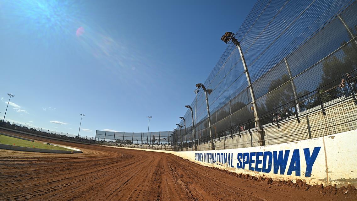 Sydney International Speedway Kicks Off Sprintcar Season Opener with Spooky Success!