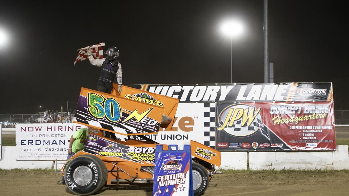 Chase Viebrock Captures Win as Sprint Cars Make Their First Stop of the Season at the Princeton Speedway.