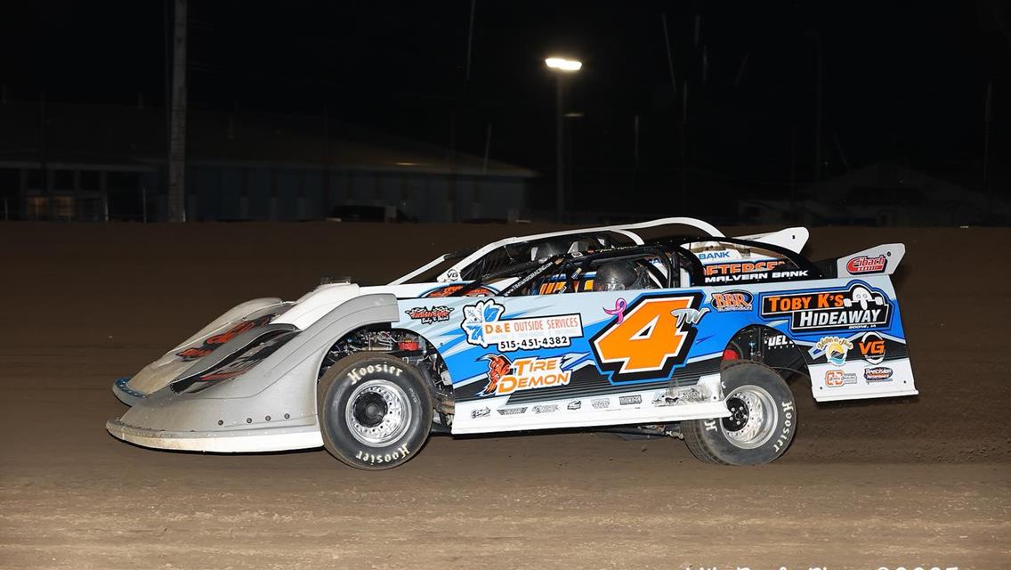 Maquoketa Speedway (Maquoketa, IA) – Malvern Bank East Series – May 24th, 2025. (Mike Ruefer Photo)