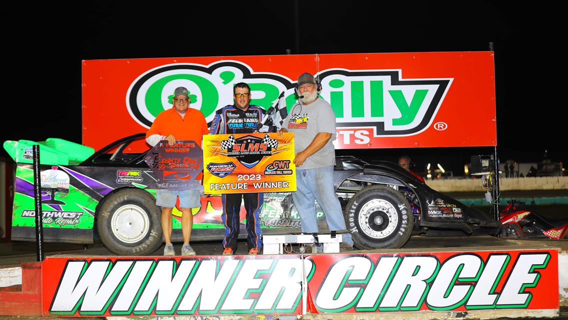 Leonard battles to a Sooner Late Model victory at 81 Speedway