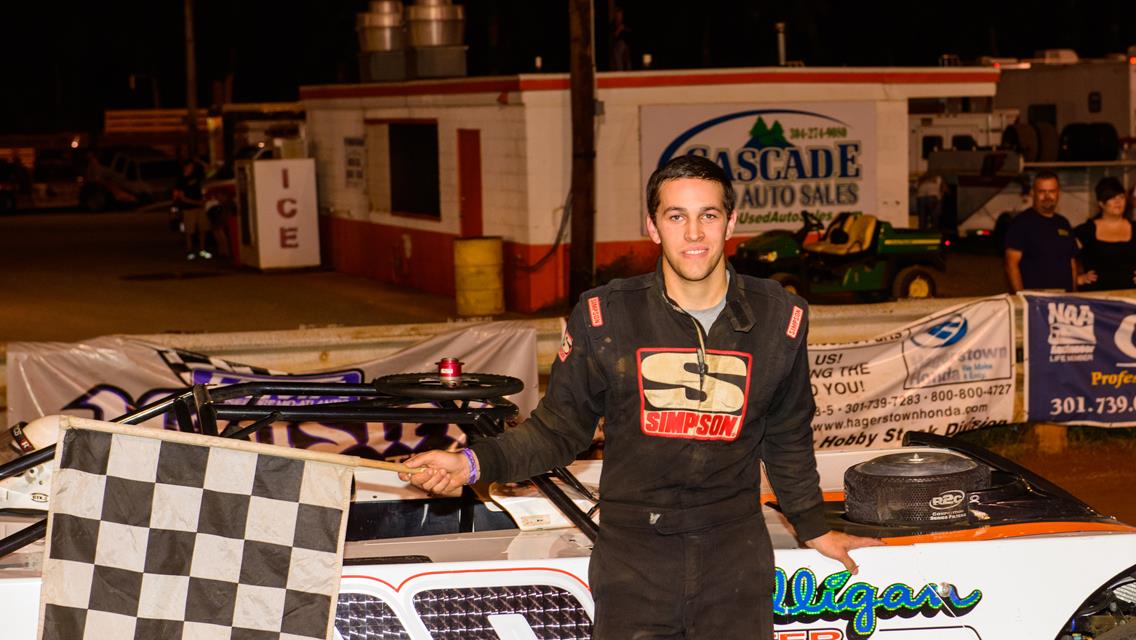 KYLE HARDY TAKES TOP HONORS IN ERNIE’S TOPLESS LATE MODEL EVENT