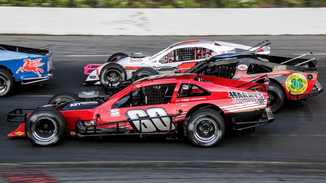 Mahoning Valley Speedway - Competition Format and Notes