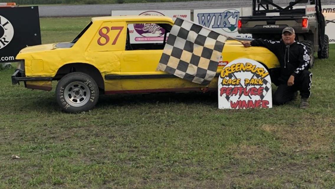 A night of close finishes at Greenbush Race Park