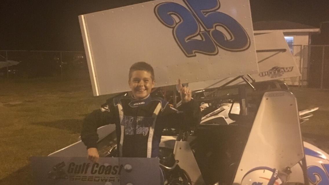 Begnaud and Elkins Score Opening Night Victories