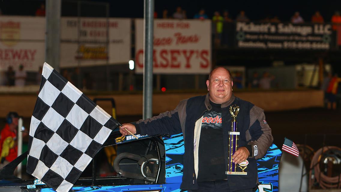 Dickerson back in Victory Lane at Boone