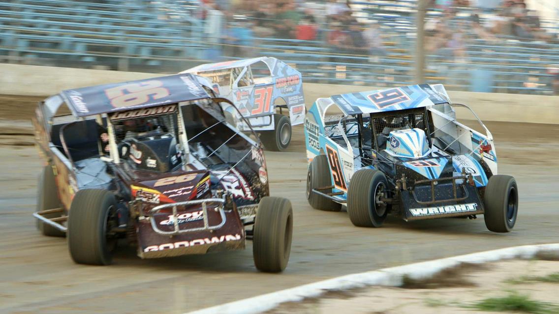 Georgetown Speedway Battles Back Against Mother Nature for The Vault “Rockin’ The Races” Night