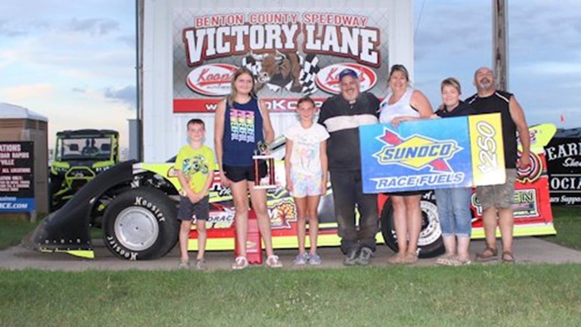 Nezworski nabs IMCA Late Model checkers at Benton County Speedway
