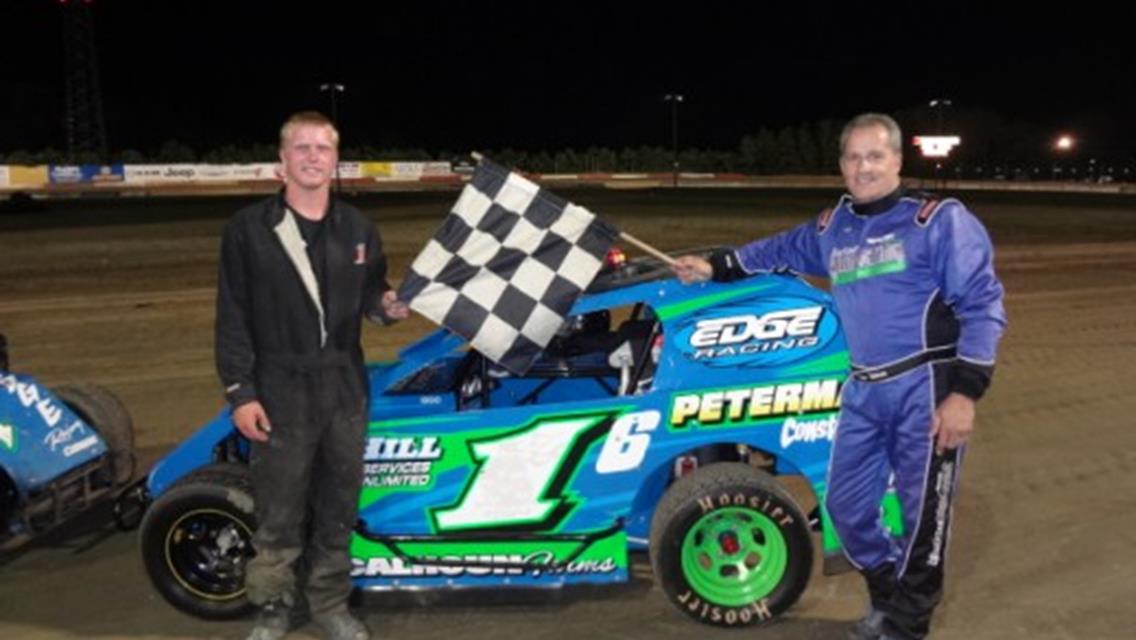 TIM WHITE GETS 1ST WIN IN EDGE RACING MOD LITE