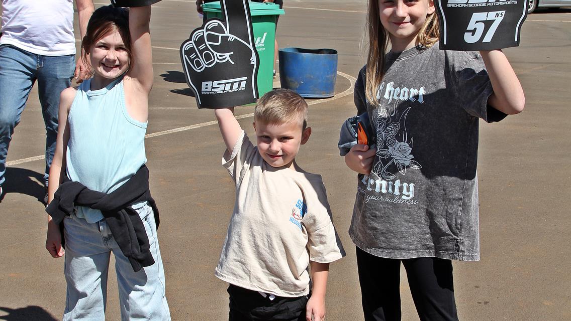 Sydney International Speedway Kicks Off Sprintcar Season Opener with Spooky Success!