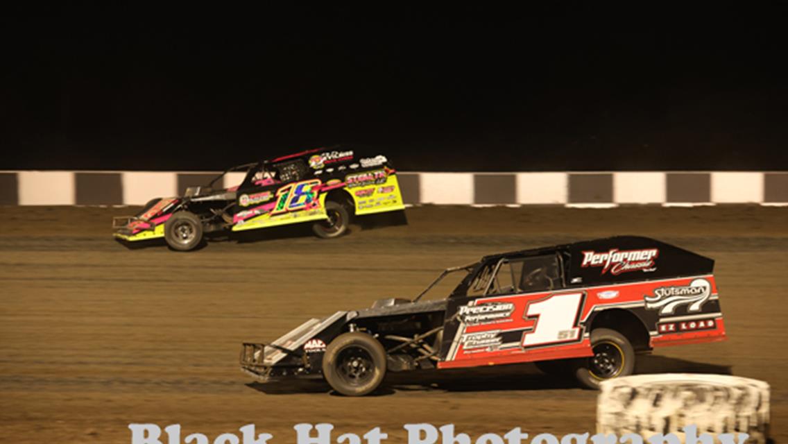 Davenport Speedway (Davenport, IA) – Dirt Stars – Greg Durbin Memorial – September 26th-27th, 2025. (Black Hat Photography)