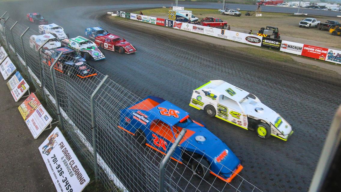 Local racers shine against national talent during Dakota Mod Tour at RRV Speedway