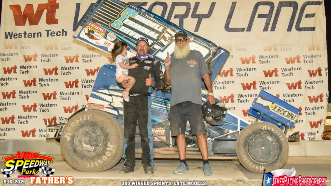 Lorne Wofford Repeats in POWRi Vado Super Sprint Feature Victories