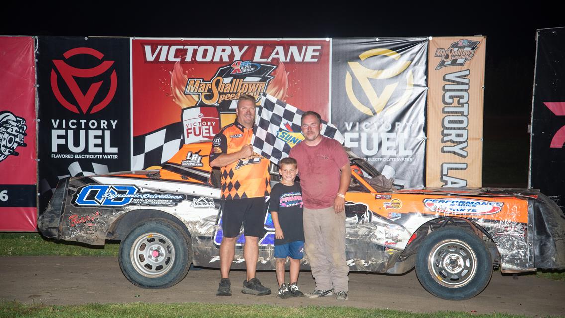 Gustin and Gustin go to Victory Lane, Berry, Dhondt, Padilla, and Grady also see checkers first