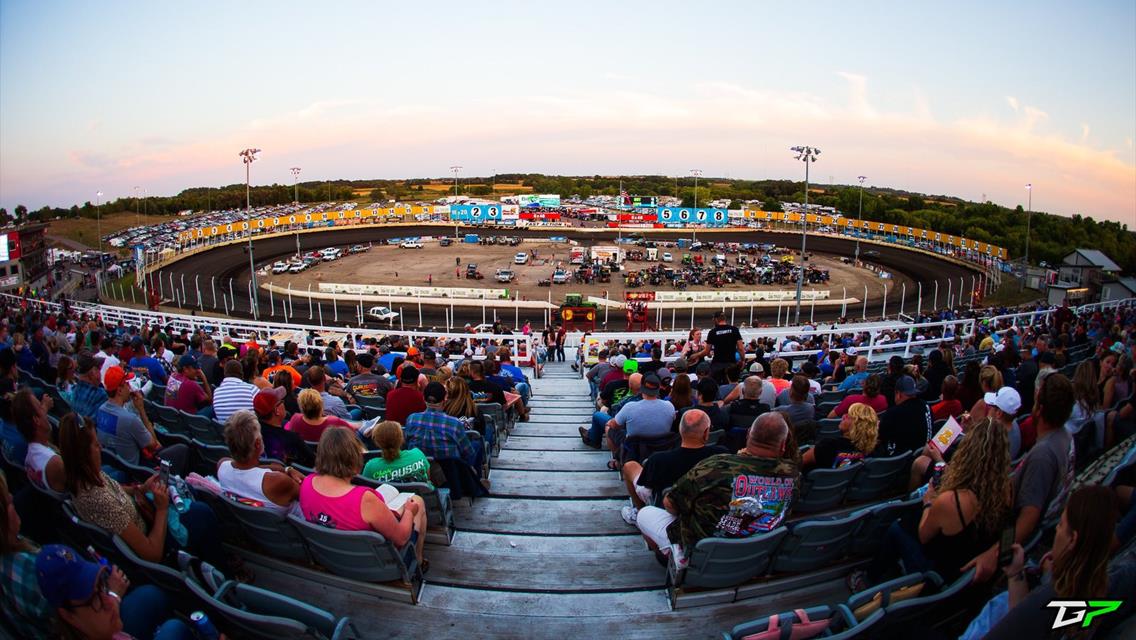 Huset’s Speedway Starts Busy 2021 Season on Sunday With Rosenbauer America Night
