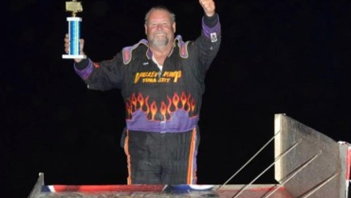 Sanders Gets 4th Win at Marysville
