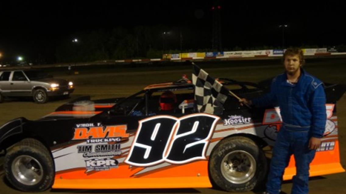 NICK DAVIS GRABS LATE LEAD FOR FIRST CAREER SUPER LATE MODEL WIN