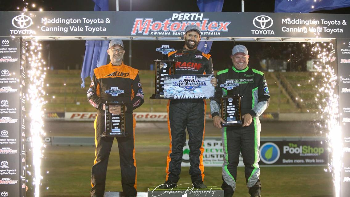 Vosbergen and Blight Wins Prelims, Vosbergen Leads Points!