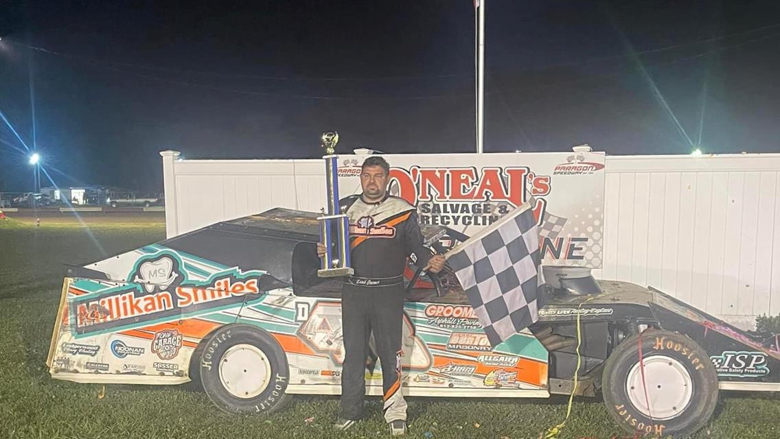 Groomer races to victory lane at Paragon