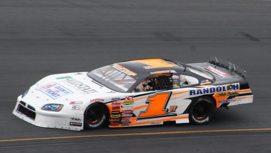 Hallstrom Charges to Top-10 Finish at Home Track