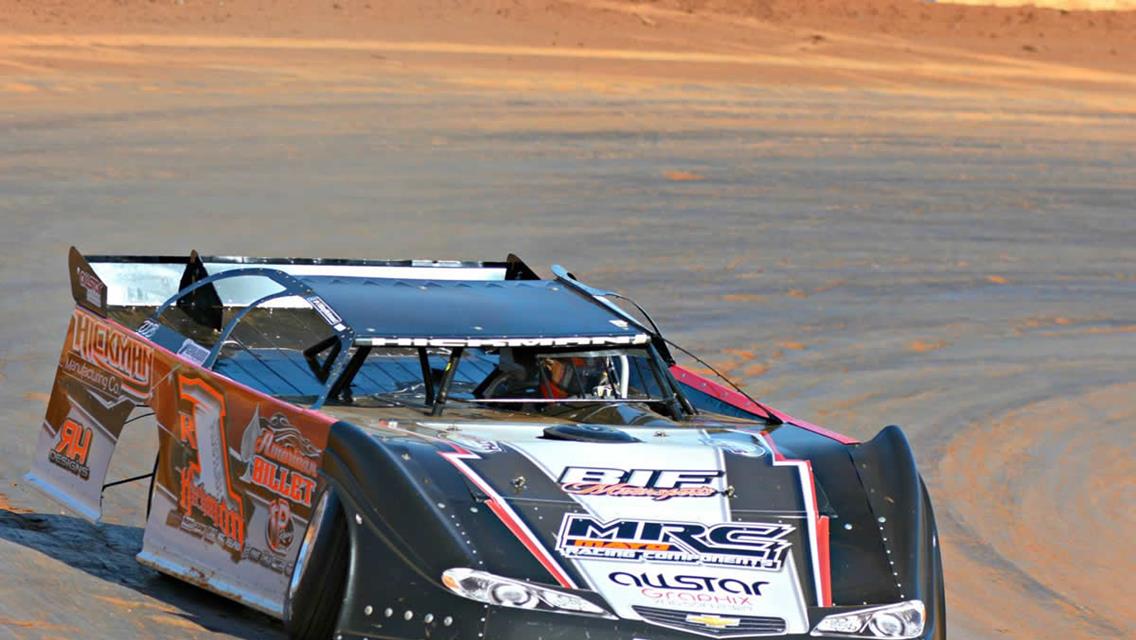 Riley Hickman Opens 2016 Season with Top Five Finish