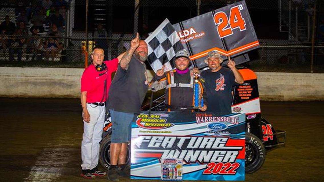 Johnny Boos Blasts to POWRi Lightning Sprint Nationals Victory