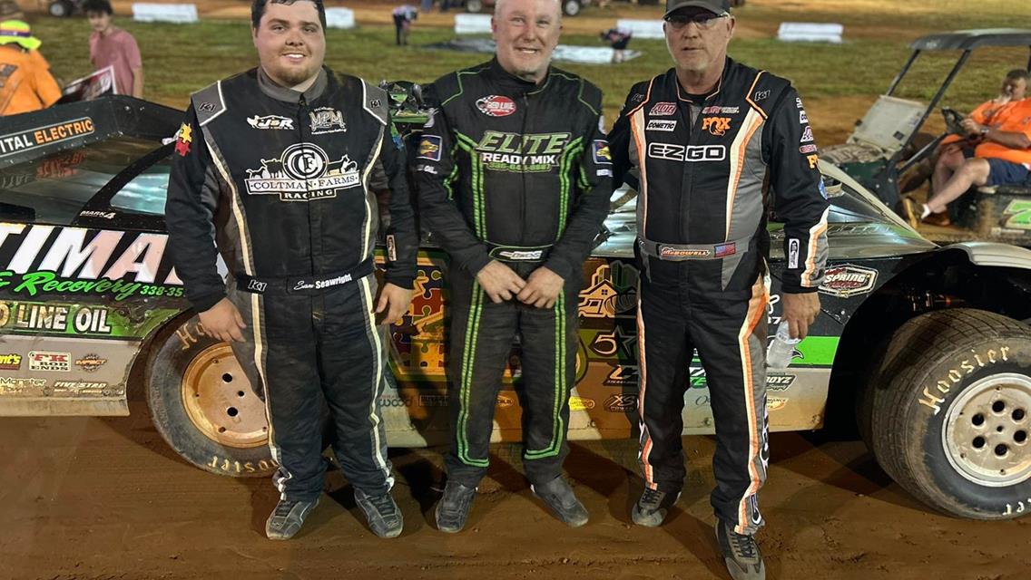 Owens Drives to Hunt the Front Win